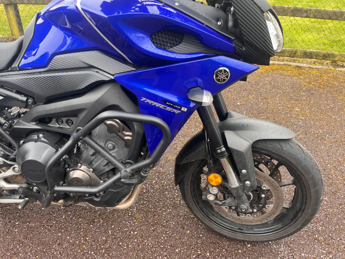 2018 Yamaha MT 09 Tracer - Image 2