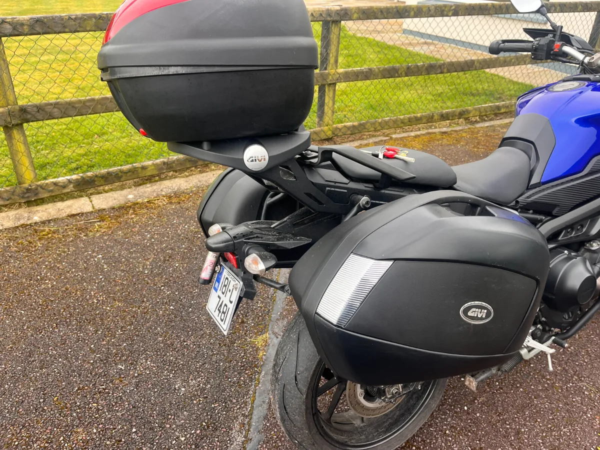 2018 Yamaha MT 09 Tracer - Image 4