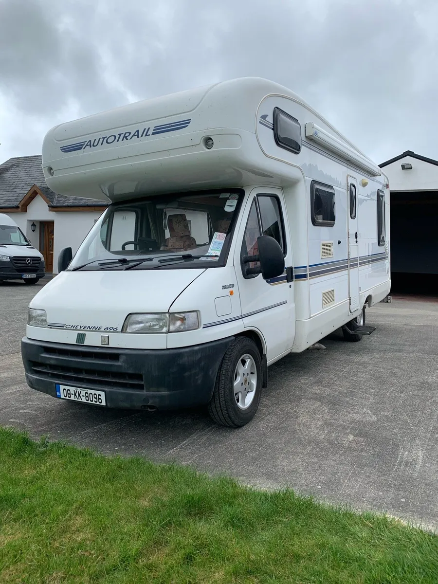 Fiat ducato 6 berth camper - Image 1
