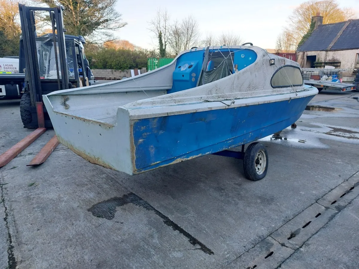Shetland 535 Boat and trailer - Image 2
