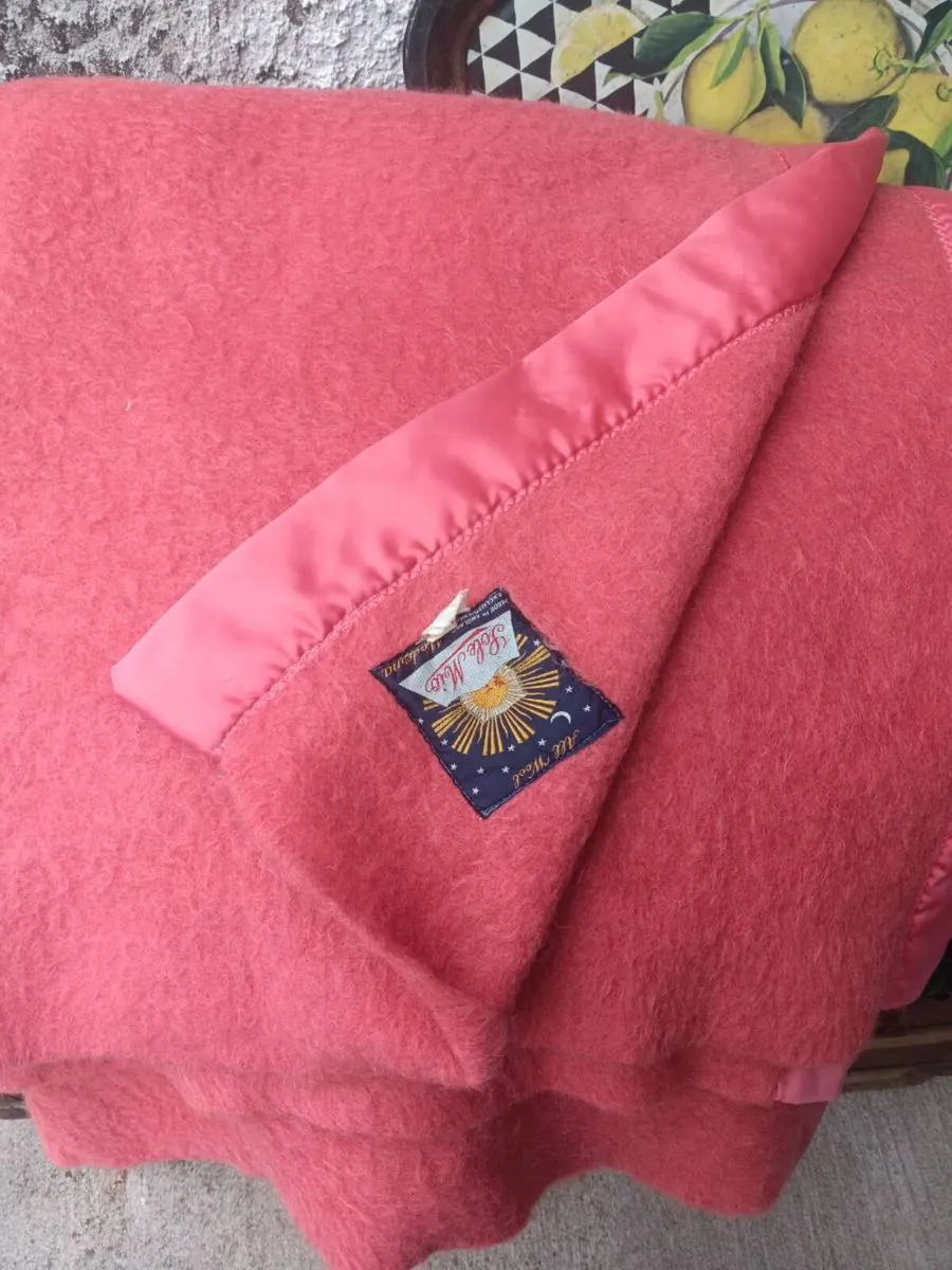 Vintage wool blanket - Image 1