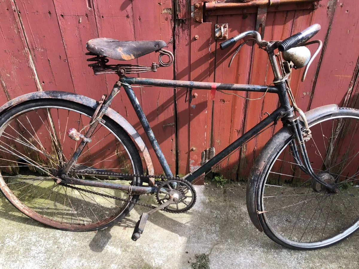 Antique Bikes - Image 4