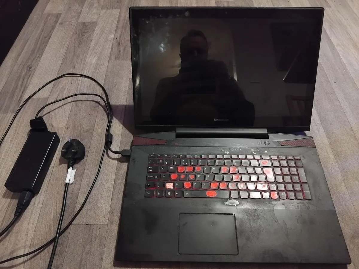 Lenovo Y70 Touch Gaming Laptop - Image 3
