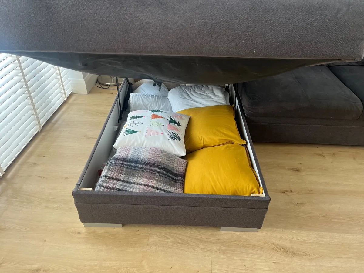 Corner sofa bed with storage - Image 2