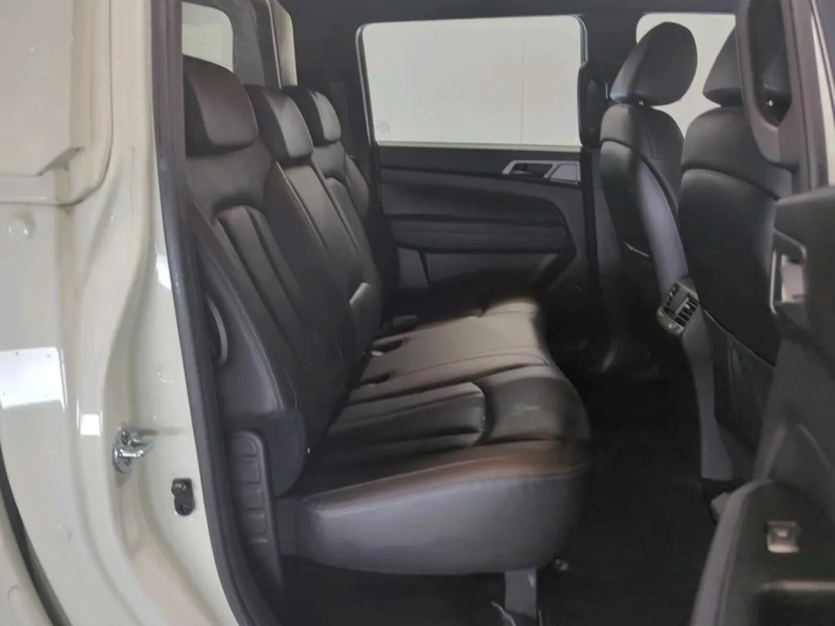 2022 Ssangyong musso 2.2 Auto - Image 4
