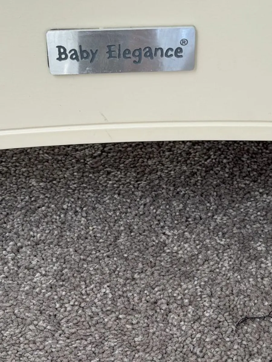 baby cot - Image 4