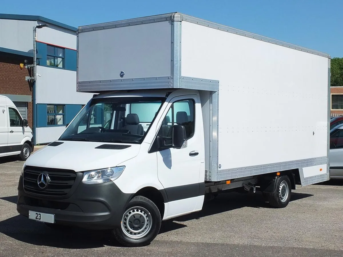 2023 Mercedes-Benz Sprinter Luton Box Van - Image 1