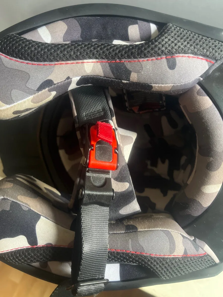 Wulf Helmet + Wulf Goggles - Image 4