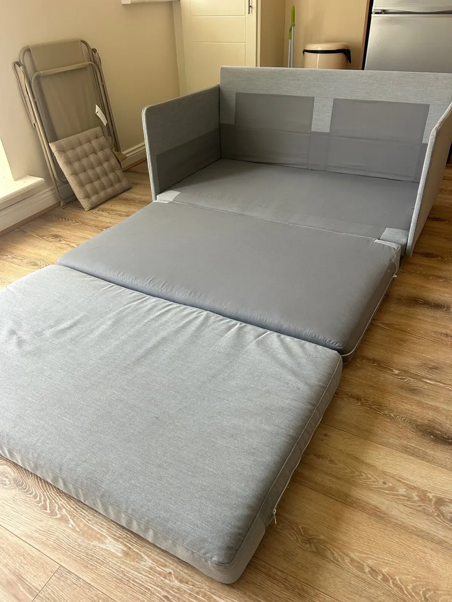 Two seater sofa pull out bed - Image 4