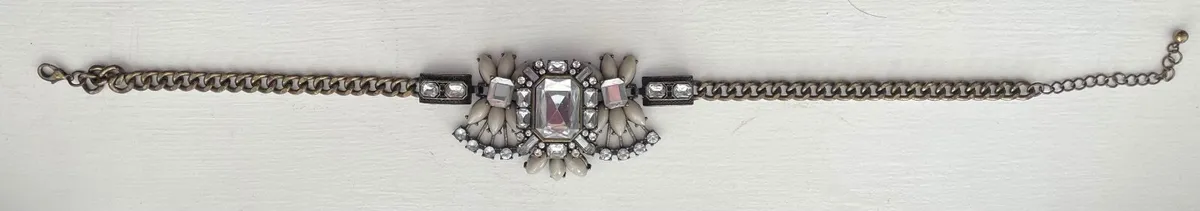 Costume Jewellery - Statement Piece  Good conditio - Image 2