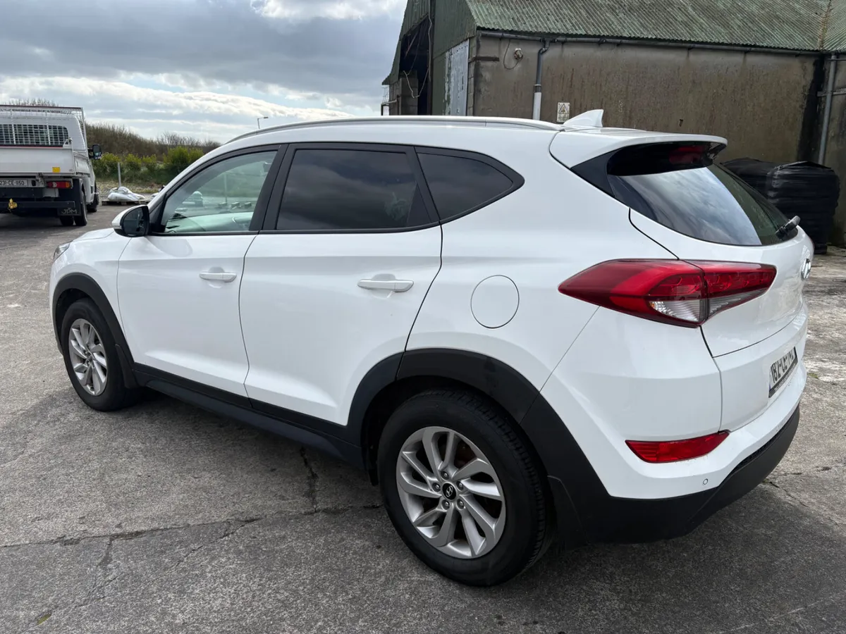 Hyundai Tucson 2018 - Image 2