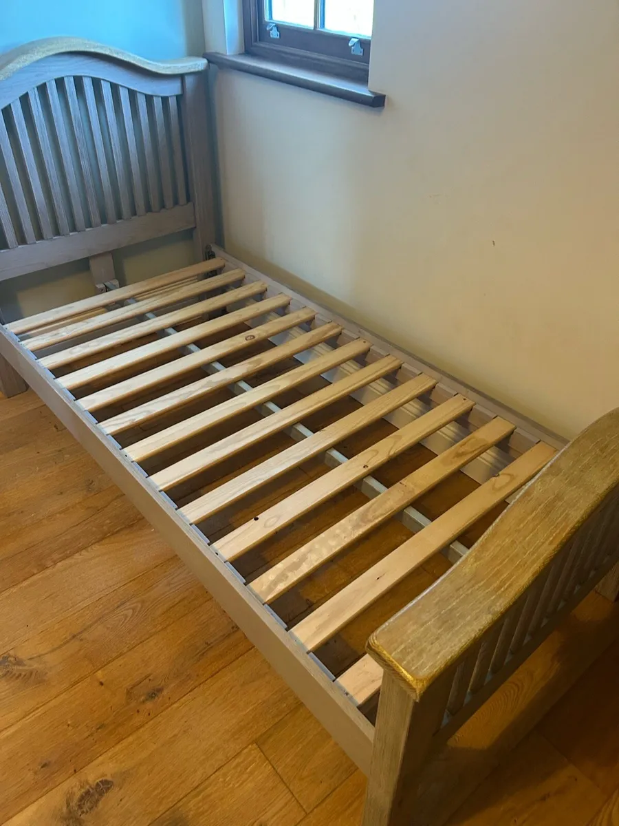 Single bed and mattress solid oak - Image 2