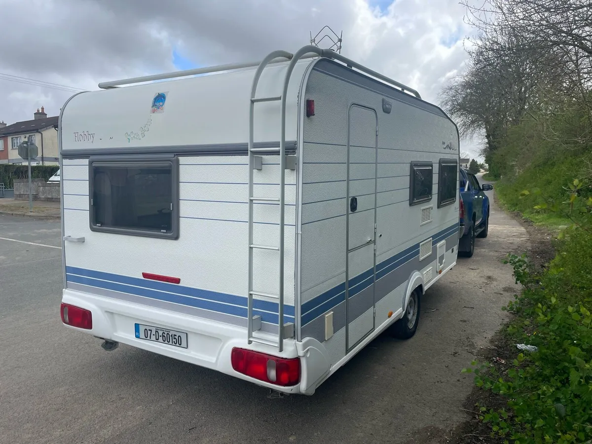 Light weight 4 birth hobby fixed bed - Image 4