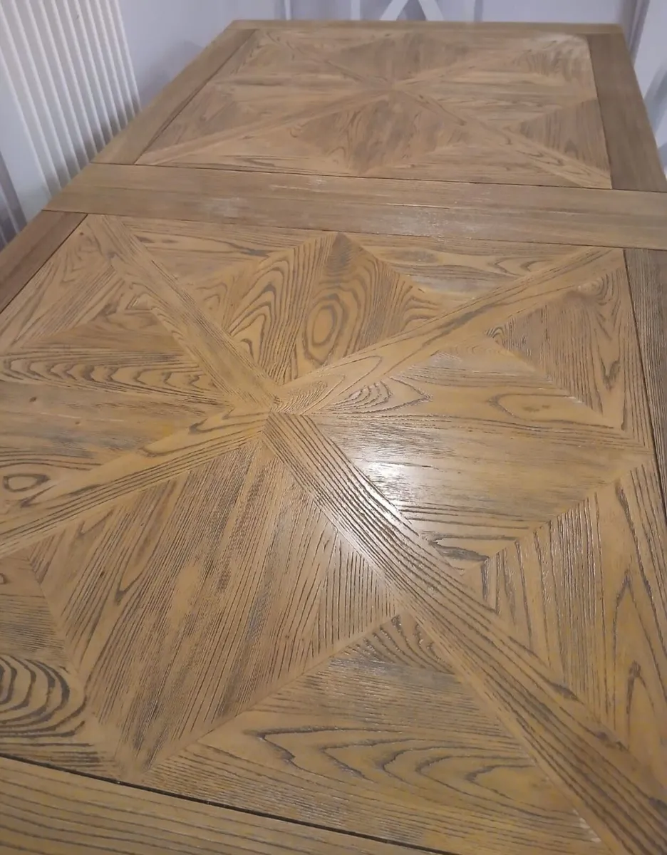 Dinning Table & Chairs - Image 3