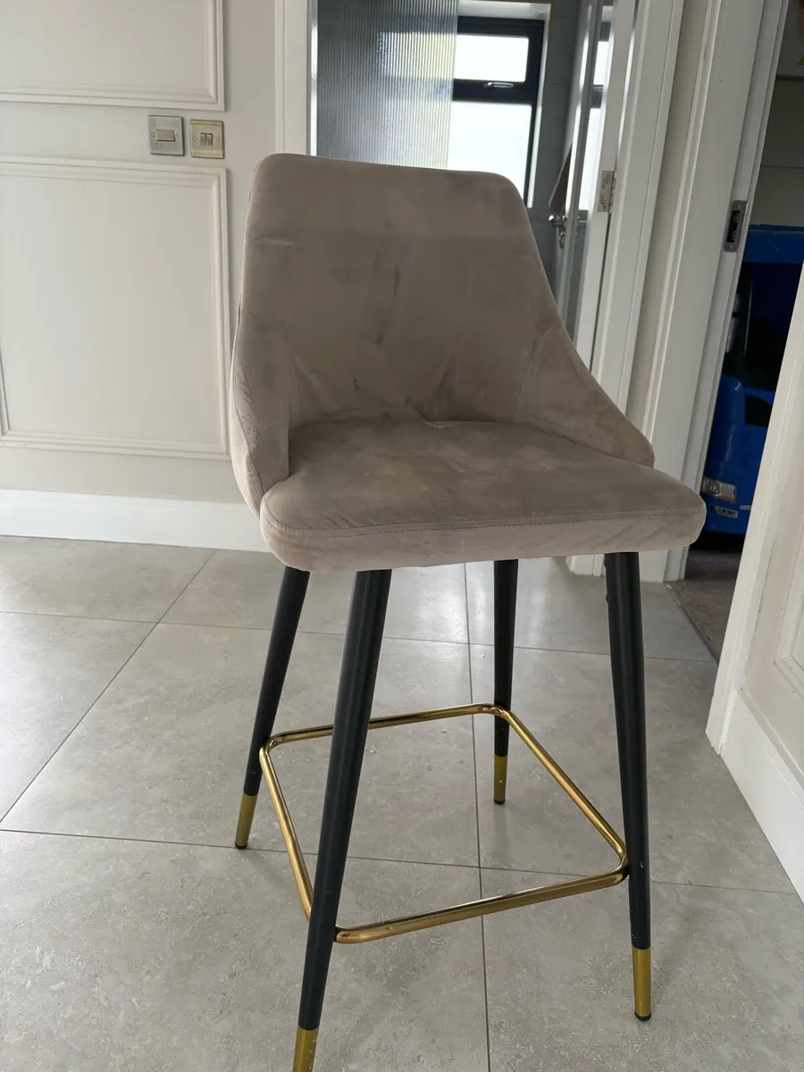 4x island chairs - Image 3