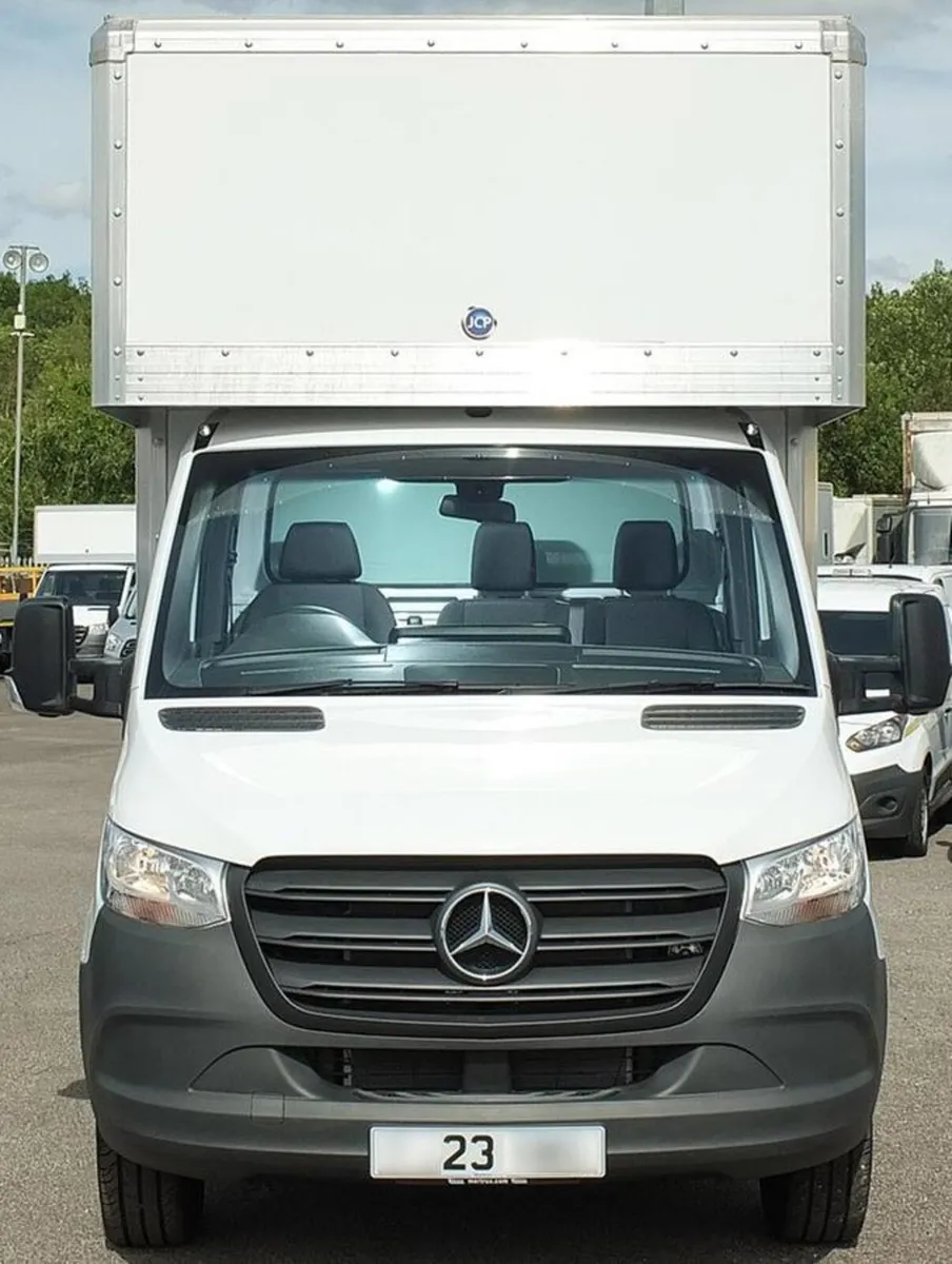 2023 Mercedes-Benz Sprinter Luton Box Van - Image 1