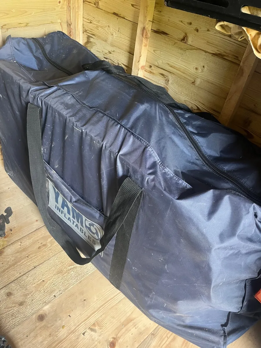 Inflatable dingy and outboard engine - Image 3