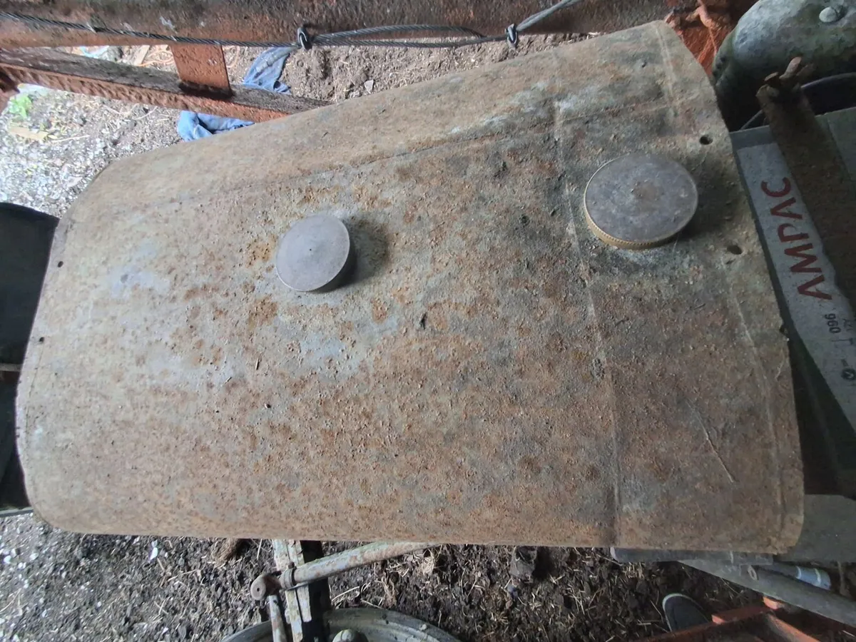 Grey Ferguson 20 TVO Tractor - Image 2