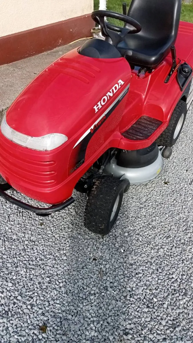 Honda 2417 ( AS NEW ) - Image 2