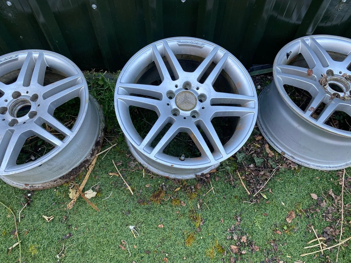 Alloy wheels - Image 1
