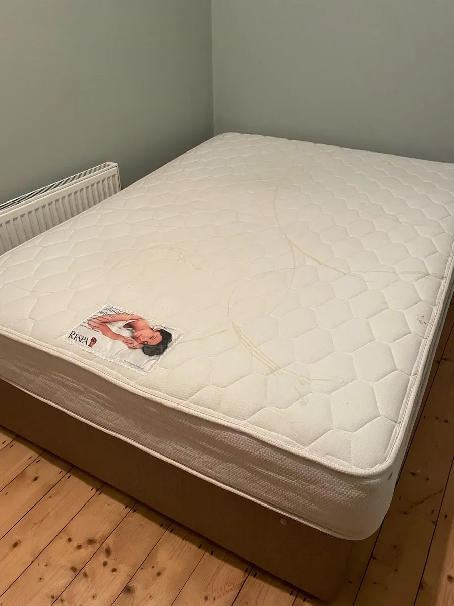 Double bed - Free - Image 1