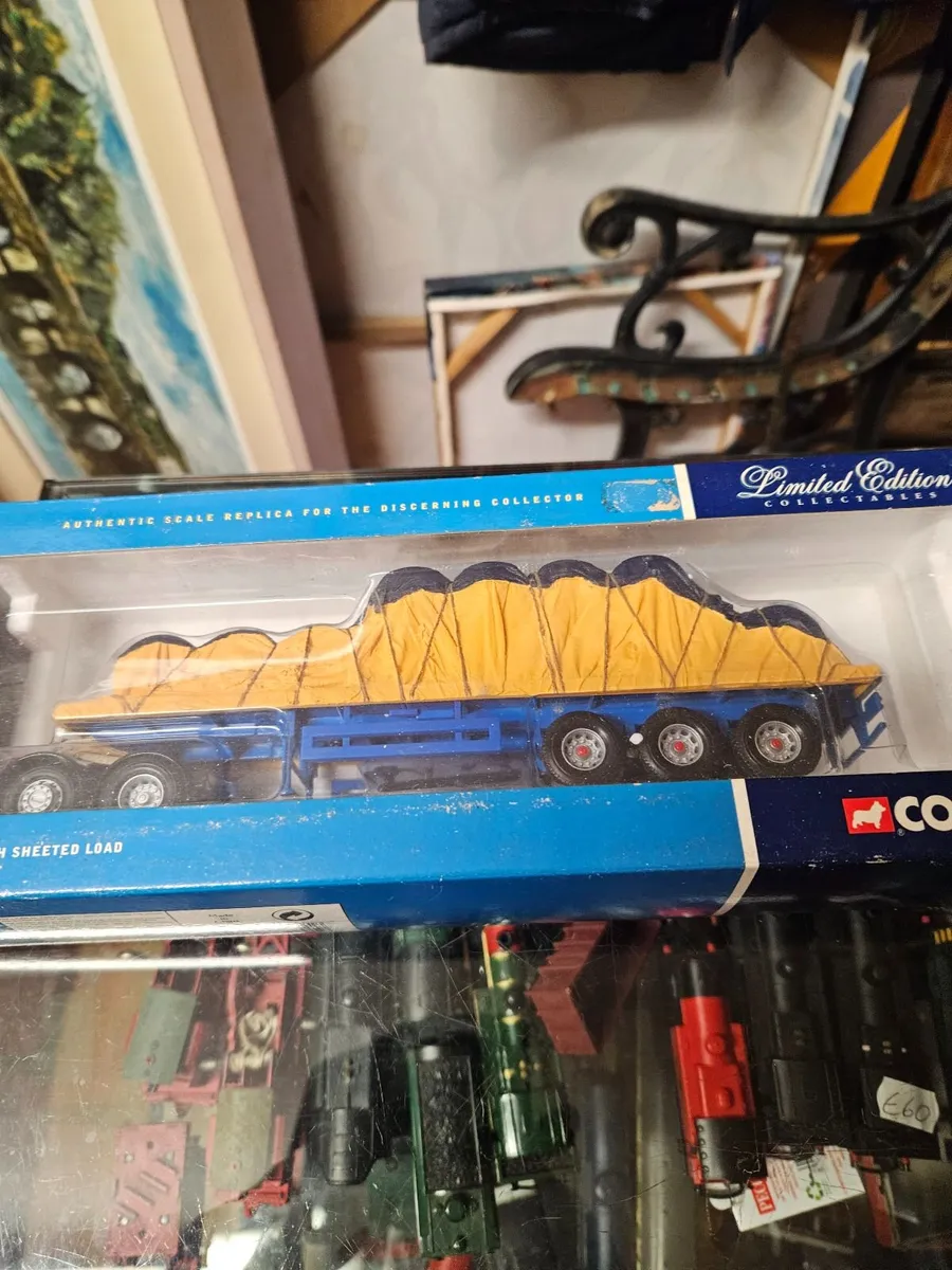 Corgi MAN Tractor Unit and Trailer 1.50 - Image 3