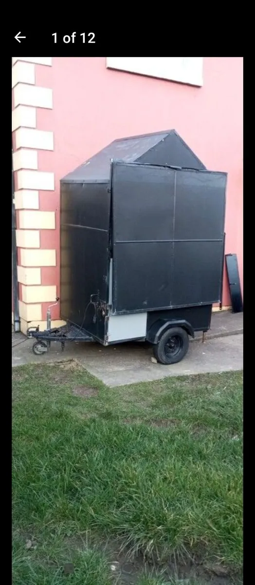 Market trailer - Image 1
