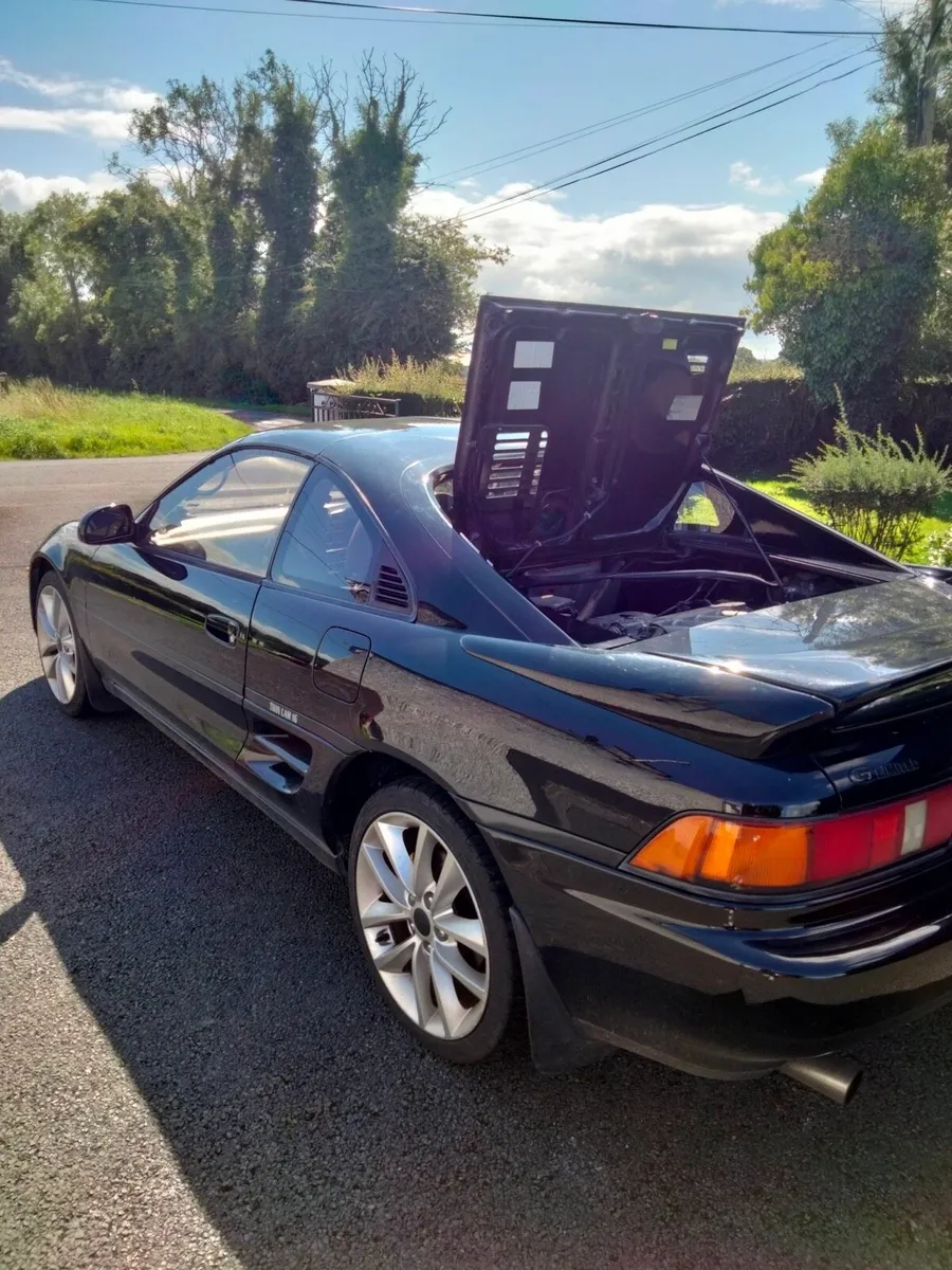 Toyota Mr2 - Image 4