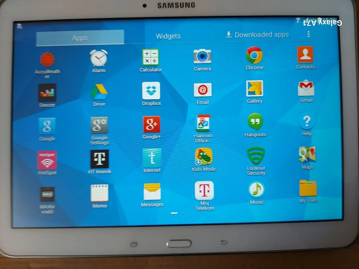 Samsung Galaxy Tab 4, Model SM-T535, 16GB, SIM Car - Image 3