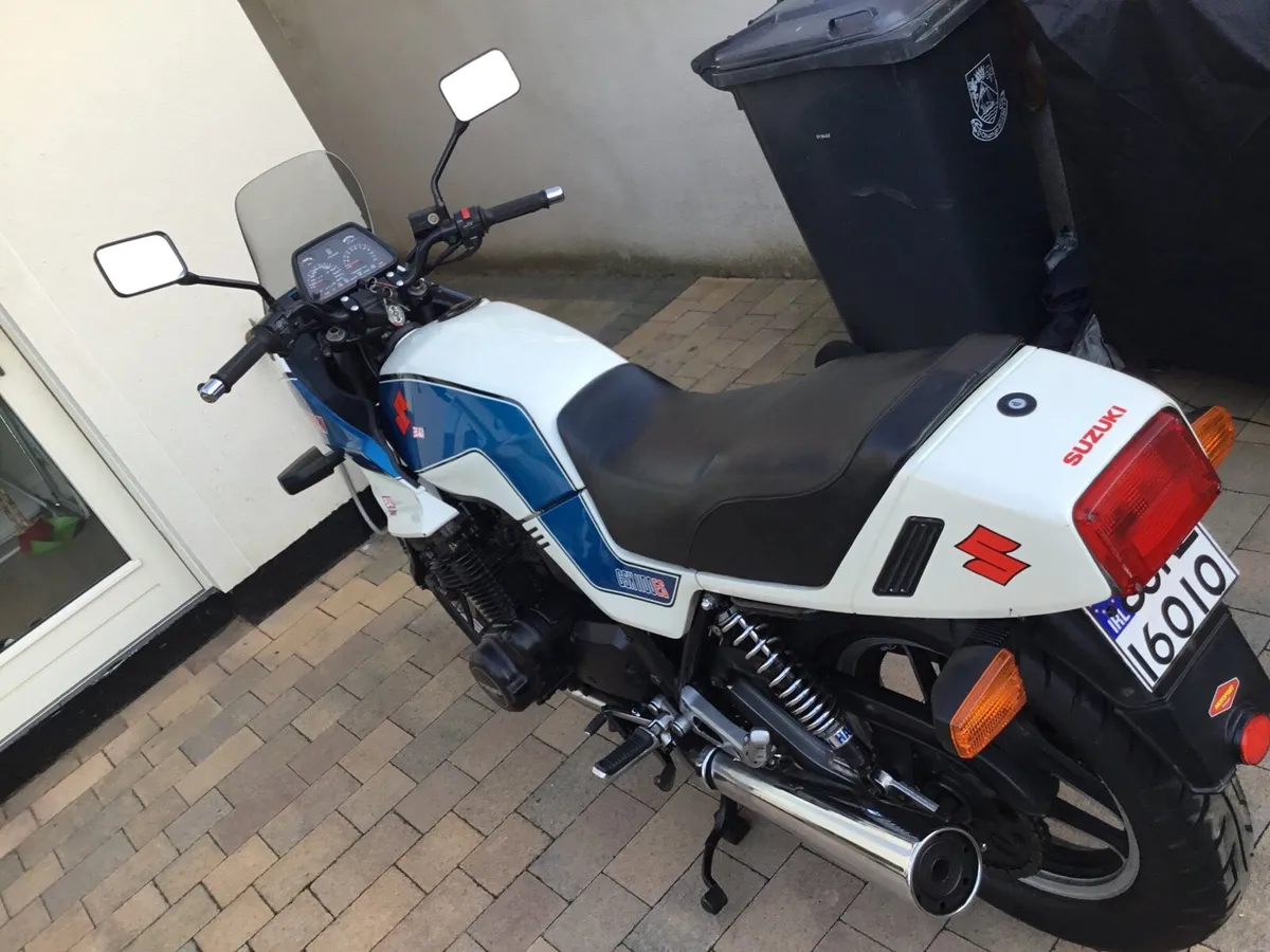 Motorcycle - Image 3