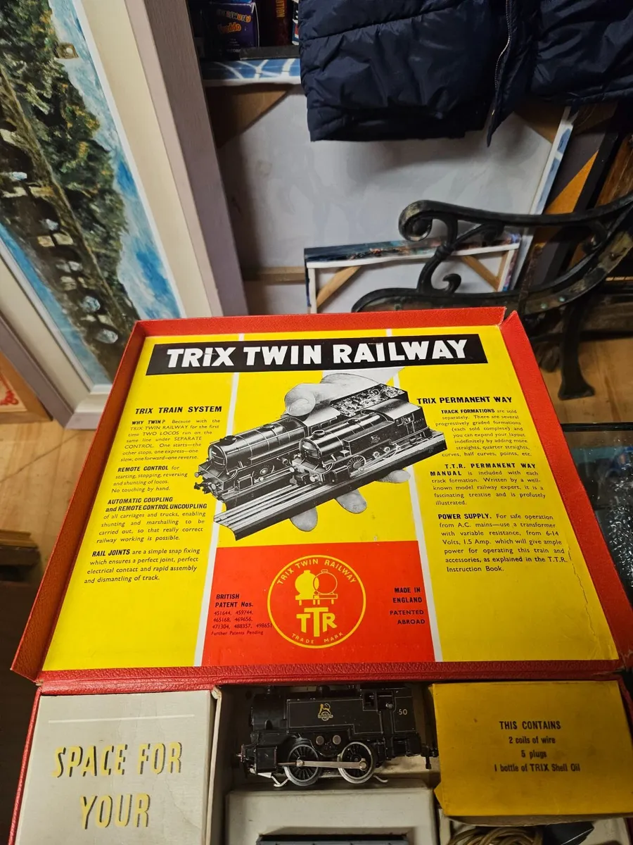 Hornby Trix Train Set - Image 2
