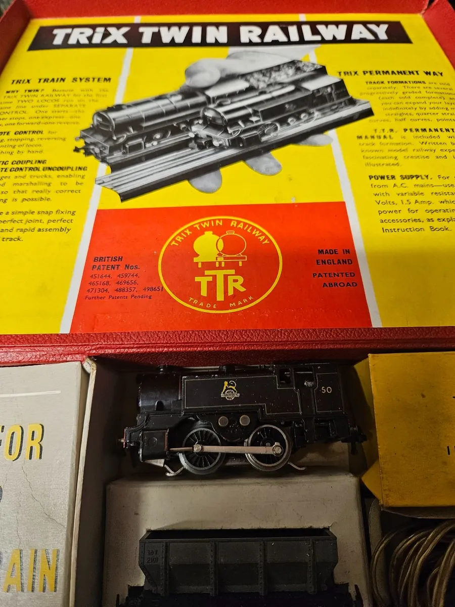Hornby Trix Train Set - Image 4