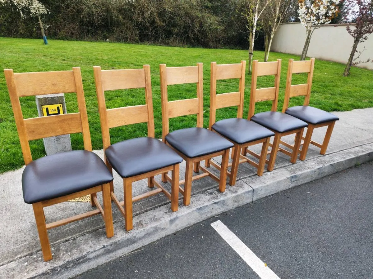 6 oak chairs - Image 1