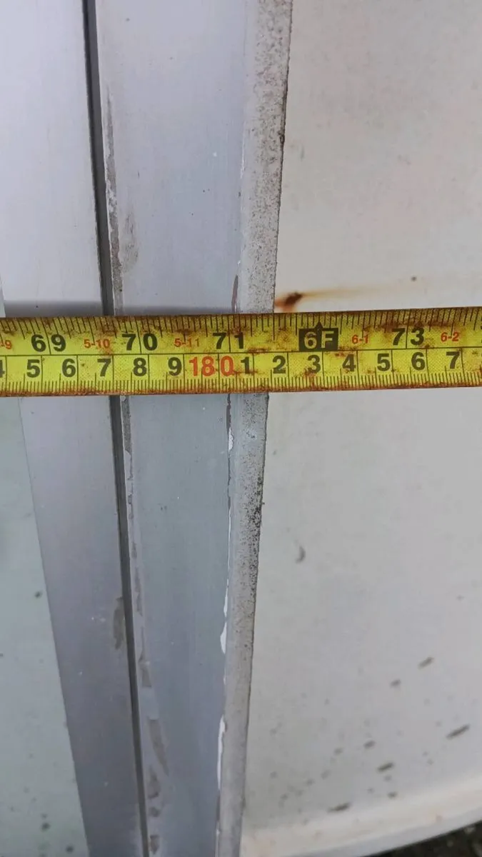 Sliding Door - Image 4