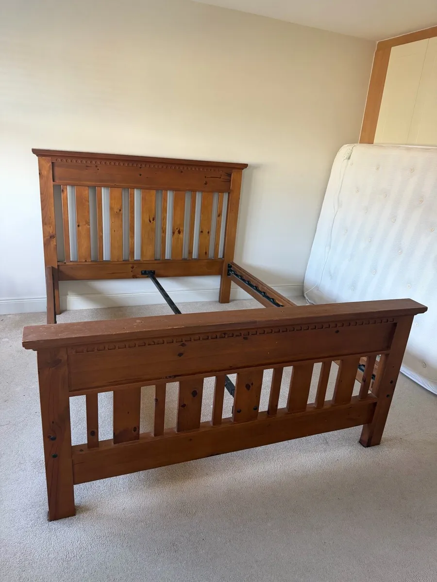 5ft Wooden Bedframe