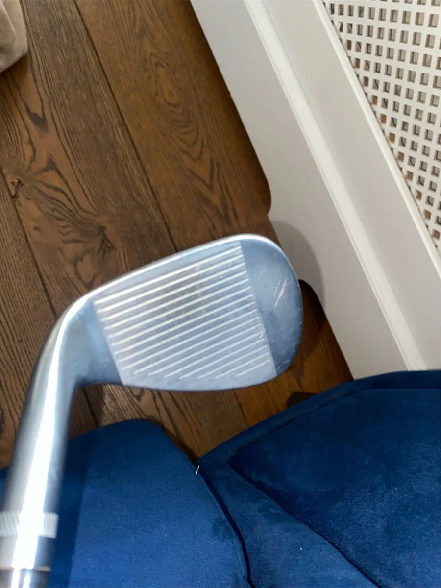 Sm10 Vokey 50 degree wedge - Image 3