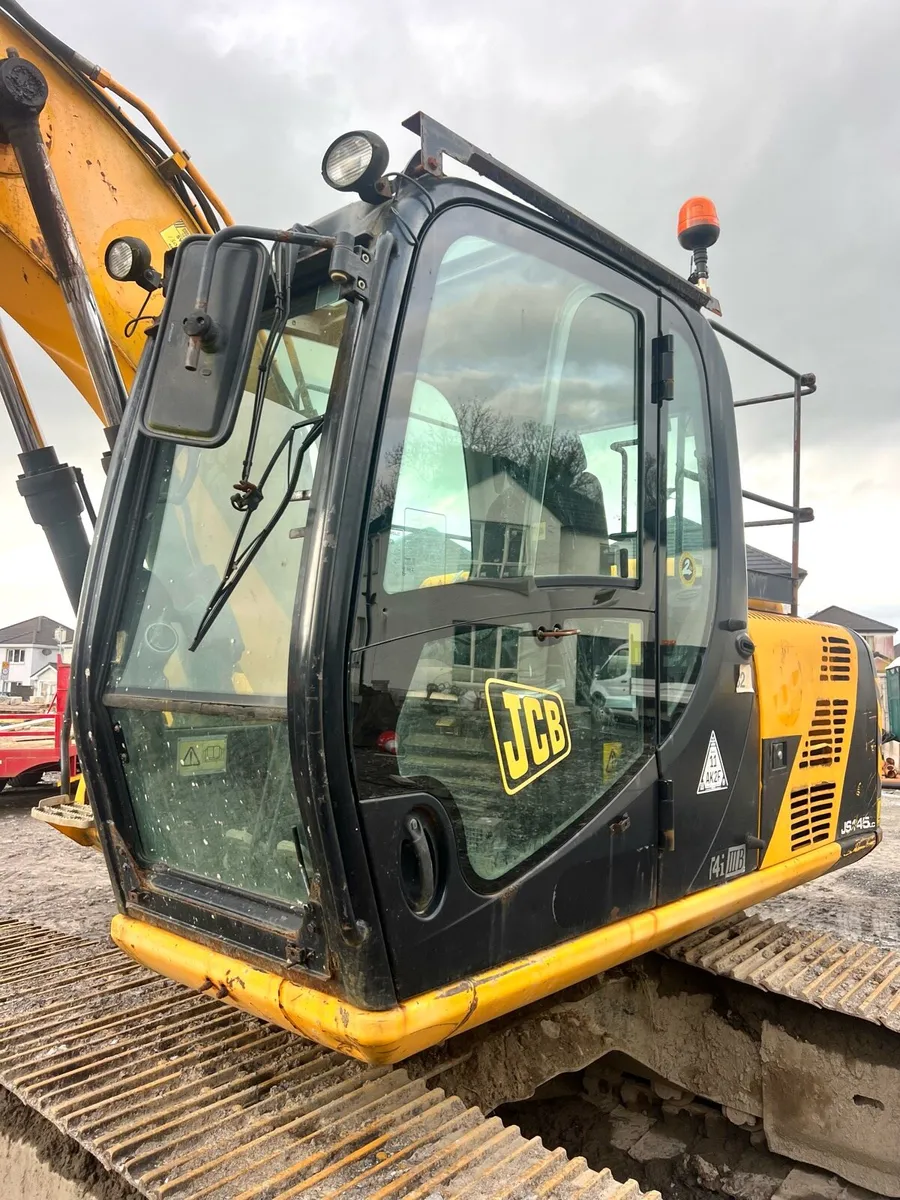 Excavator jcb 145 - Image 4