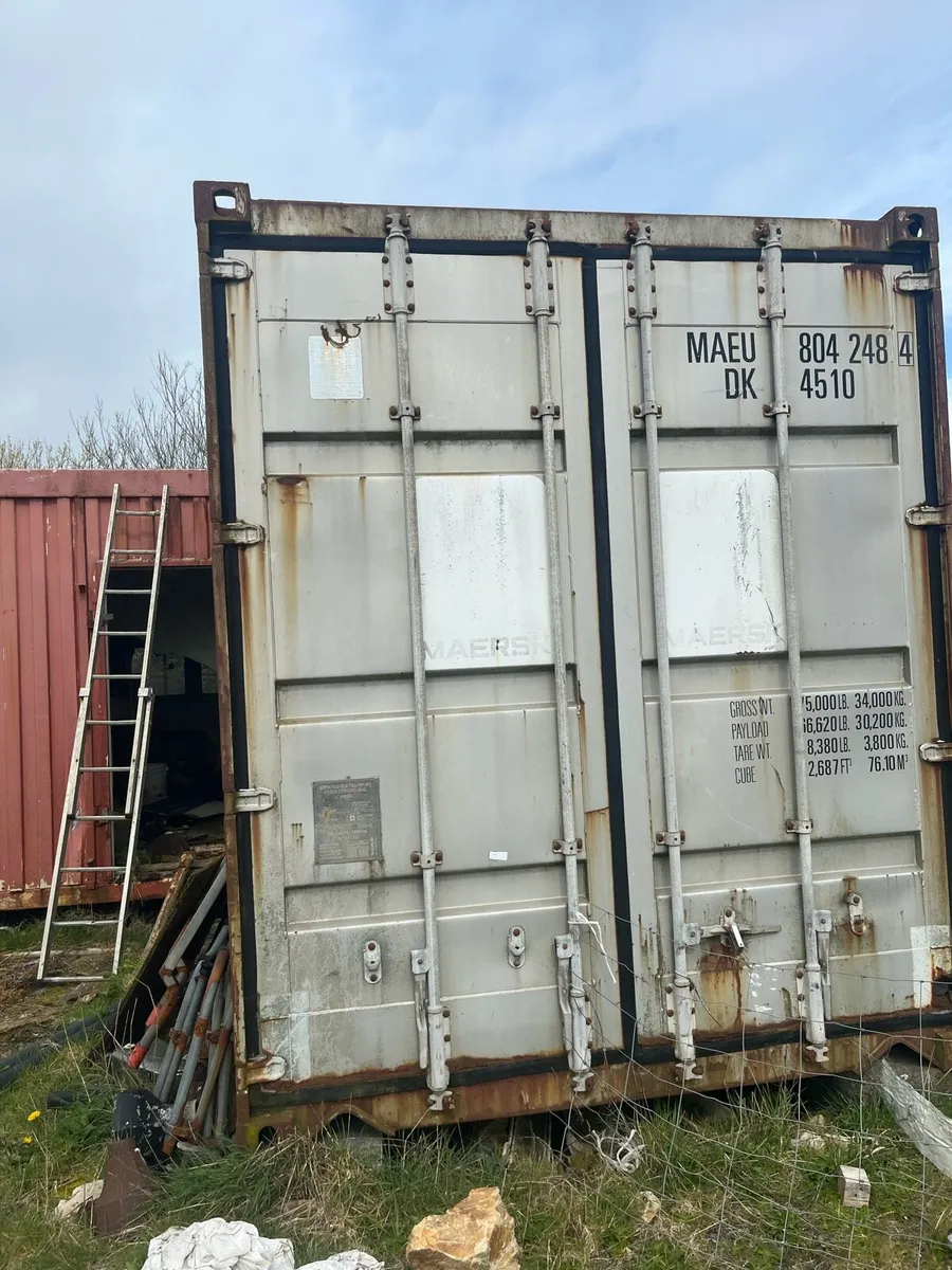 Storage container - Image 1
