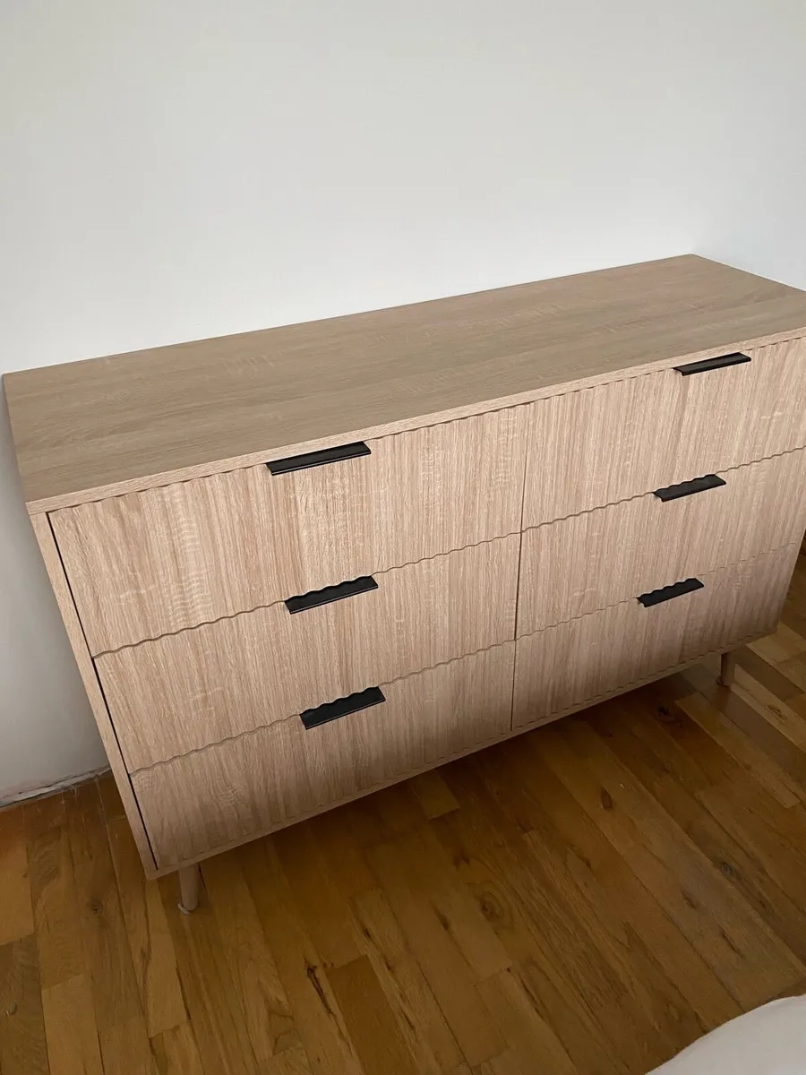 Enzo six drawer unit - Image 2