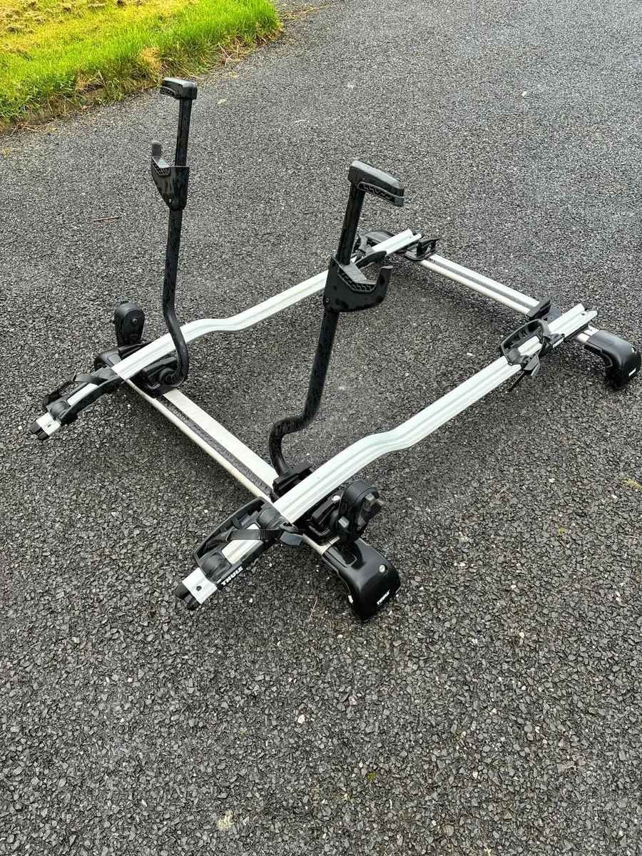 Thule Roof Rack Incl 2x Bike Carriers - Image 1