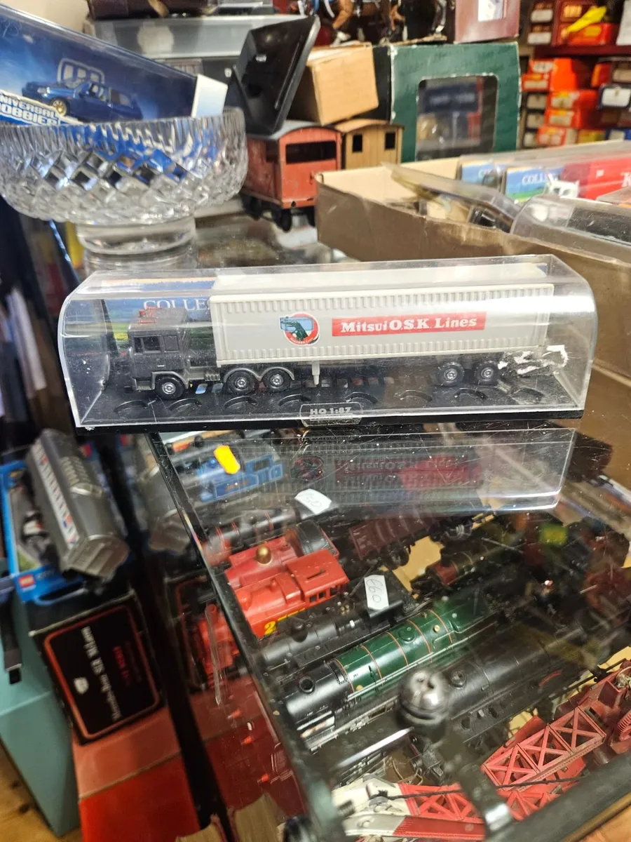 Corgi Herpa Truck 1.87 - Image 1