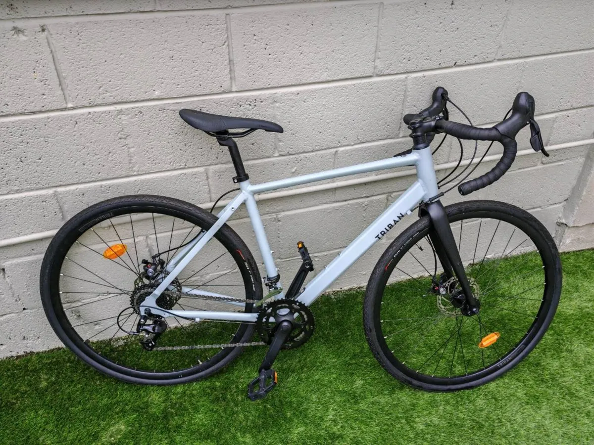 Triban RC120 Road Bike - Image 1