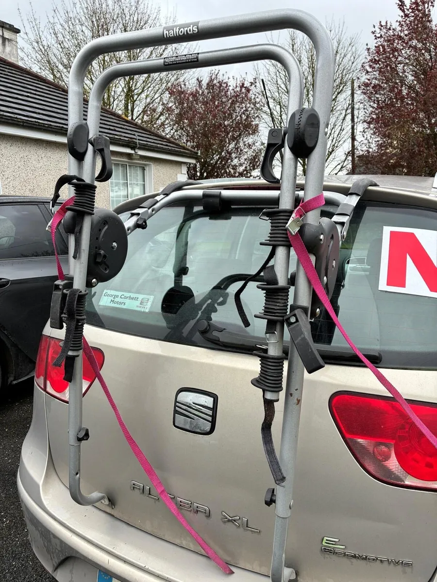 Bike rack for hatchback - Image 1