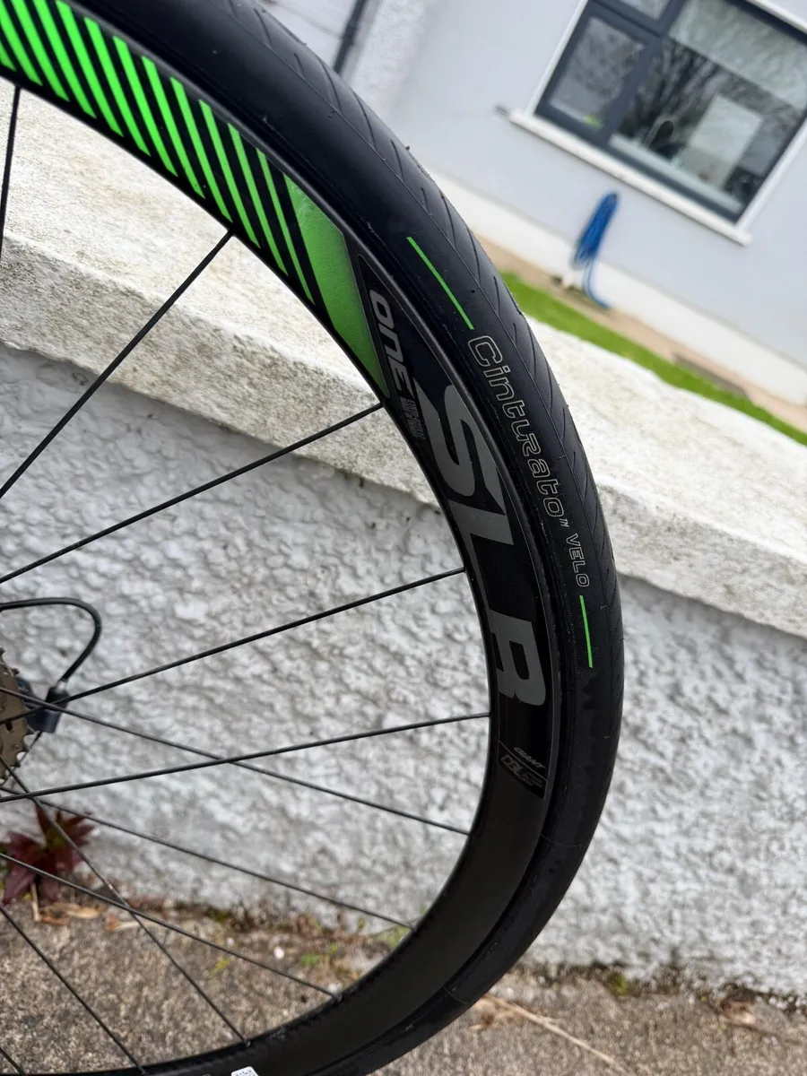 Giant Defy Advanced Pro 1 ( Full Carbon) M/L - Image 3