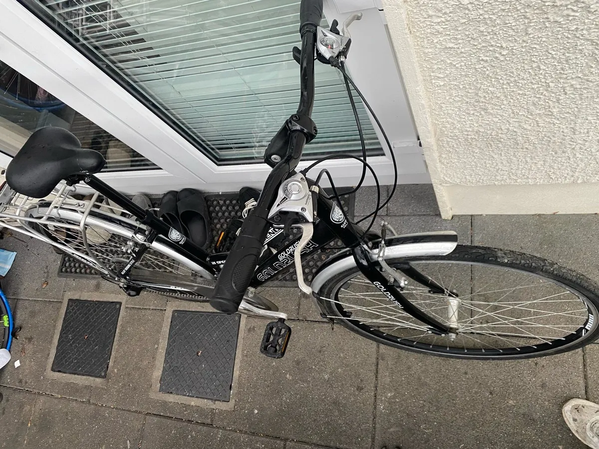 Like new goldrush legend hybrid 28 inch - Image 3