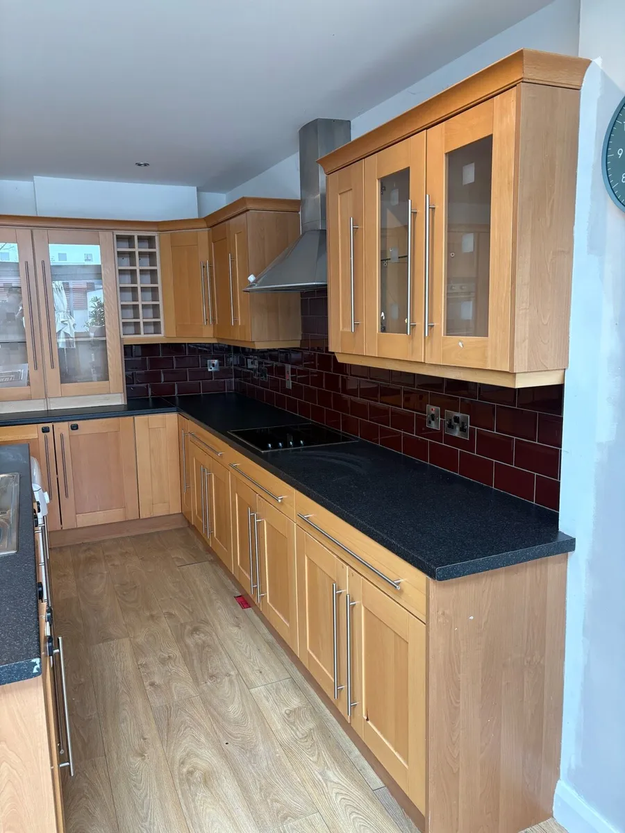 Kitchen units - Image 2