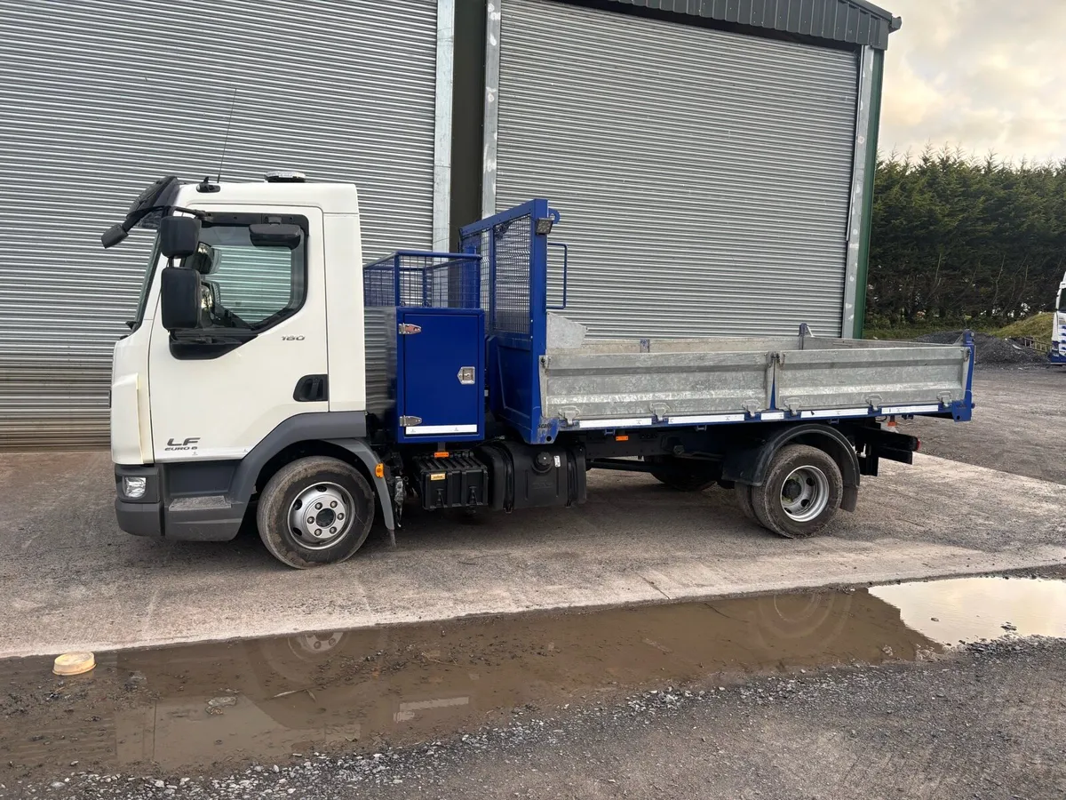 Dad LF 180 - Image 1