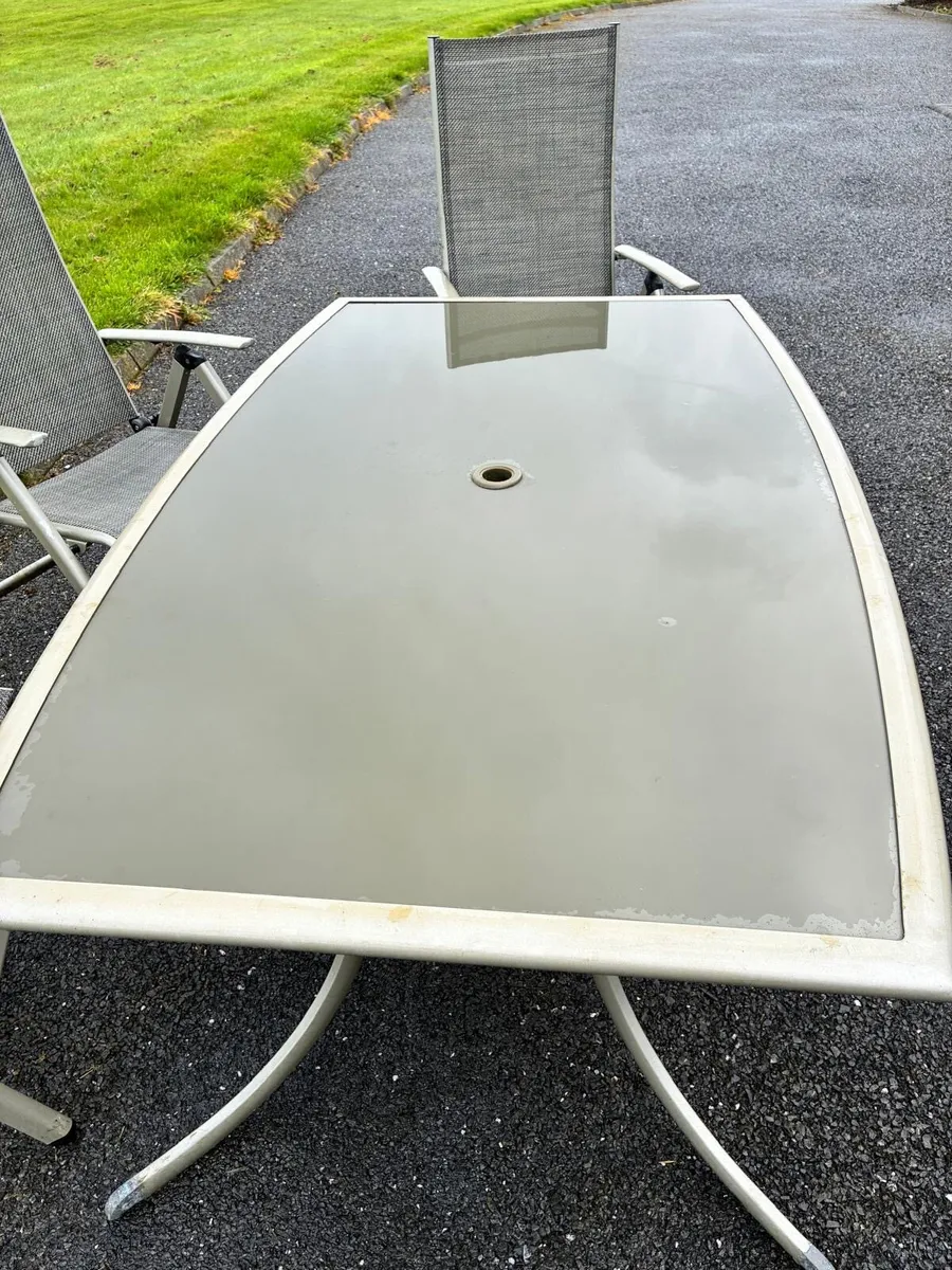 Garden Table & 4 Chairs - Image 2