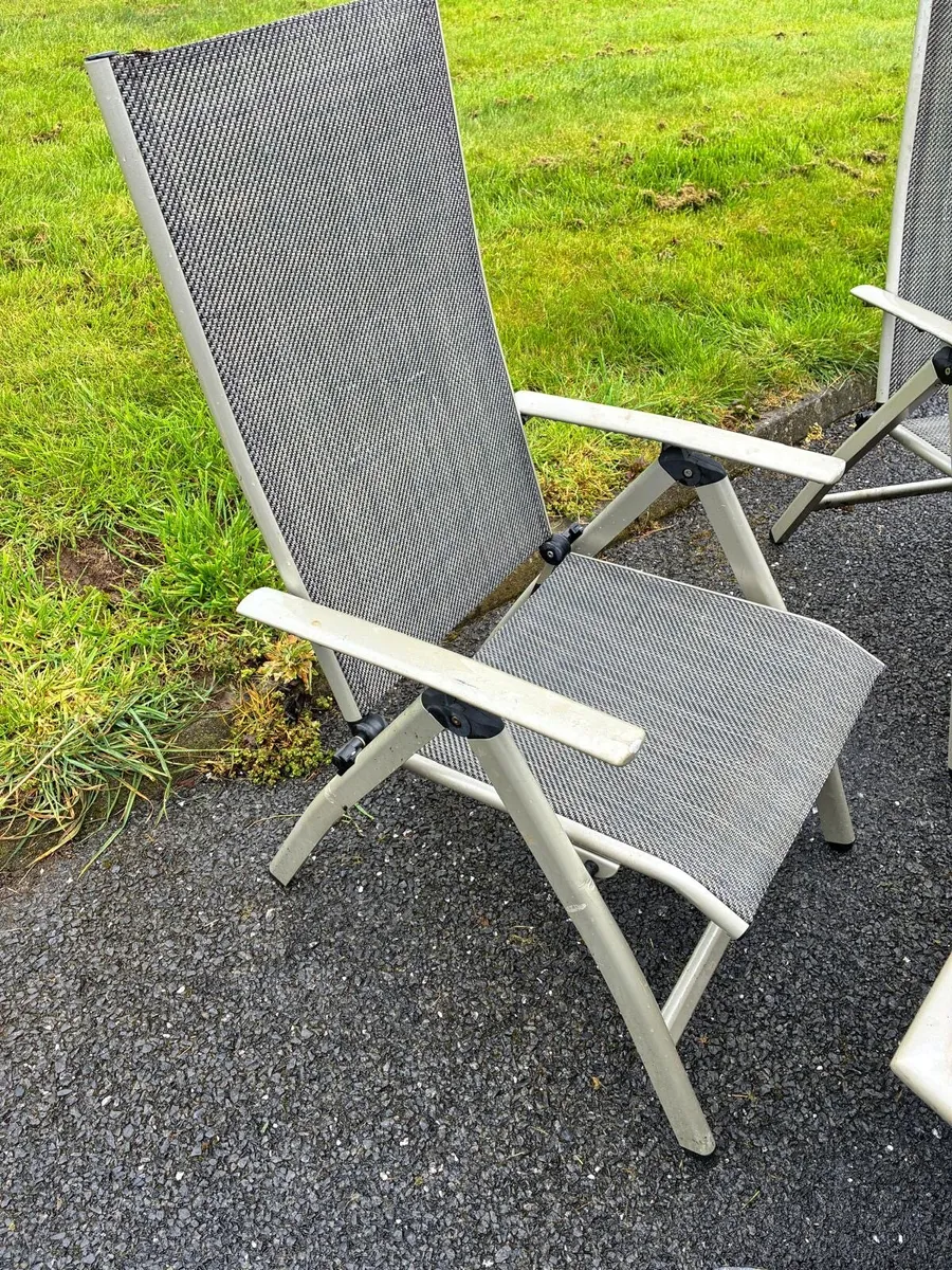 Garden Table & 4 Chairs - Image 3