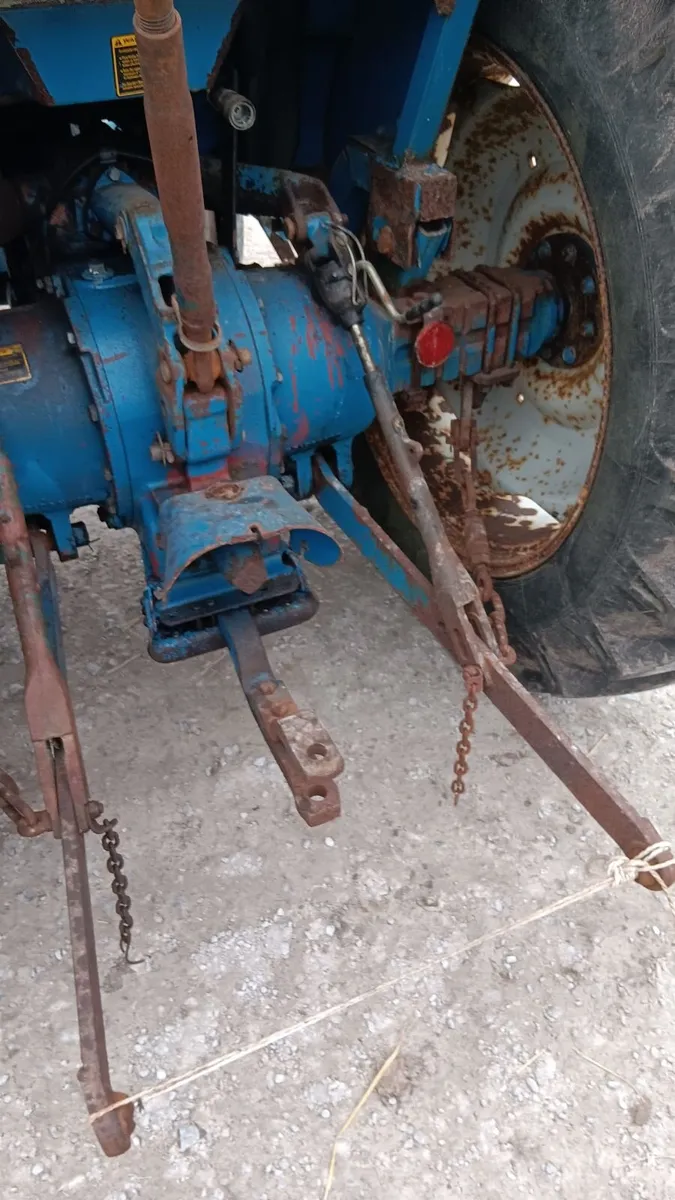 Ford 4610 - Image 3